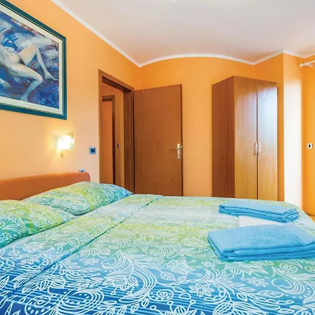 5 Bedroom Gorgeous In