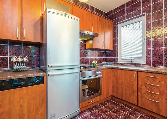 5 Bedroom Gorgeous In 펜션