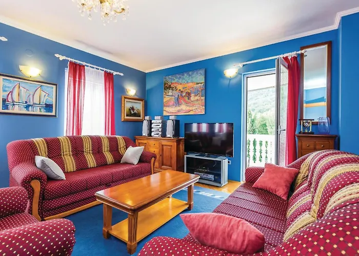 5 Bedroom Gorgeous In 펜션 *